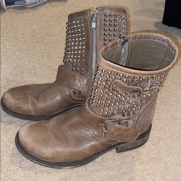 Brown/grey silver studded Steve Madden boots - Picture 2 of 4